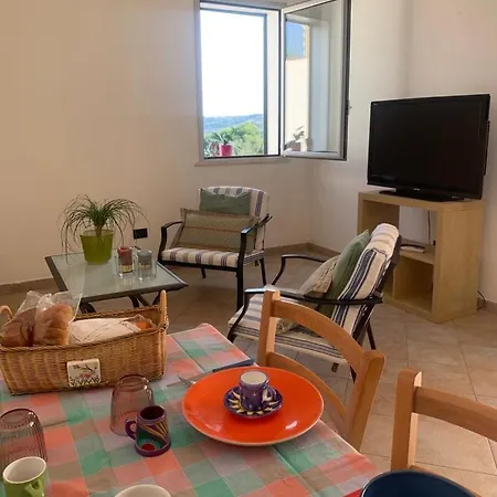 Casa Cesarea Apartment